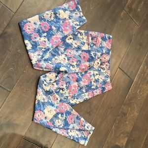 Blue and Pink Floral Leggings Vibrant Pattern